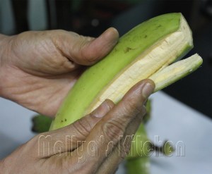 Banana chips making 3